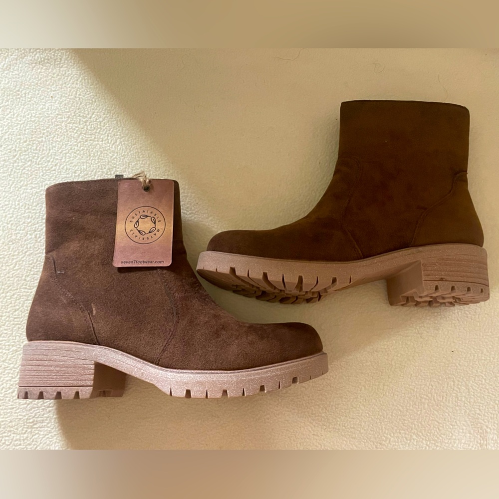 Seven7 brown suede ankle boots Size: 7
